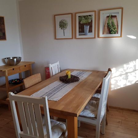 Stilvolles Apartment "Romantic" Neukirchen vorm Wald Bagian luar foto