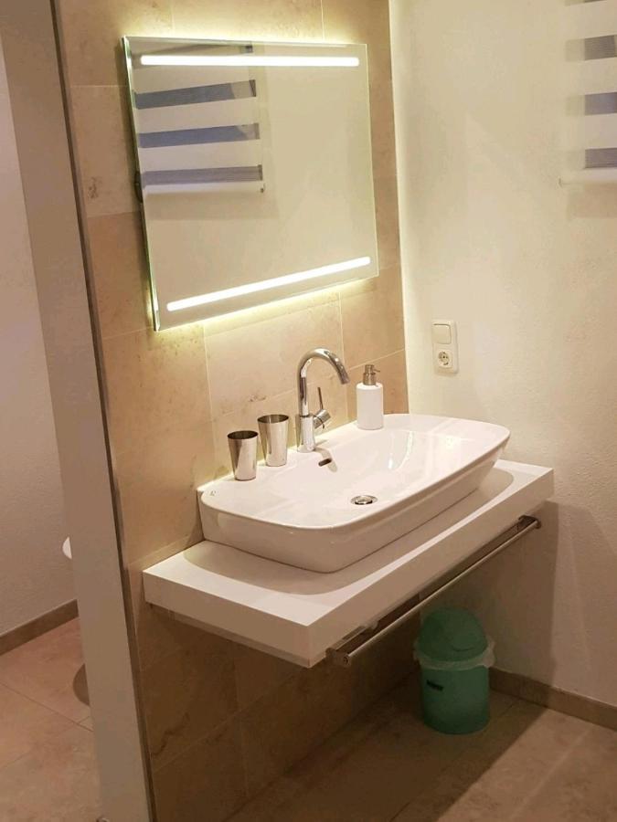 Stilvolles Apartment "Romantic" Neukirchen vorm Wald Bagian luar foto