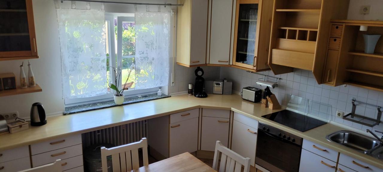 Stilvolles Apartment "Romantic" Neukirchen vorm Wald Bagian luar foto