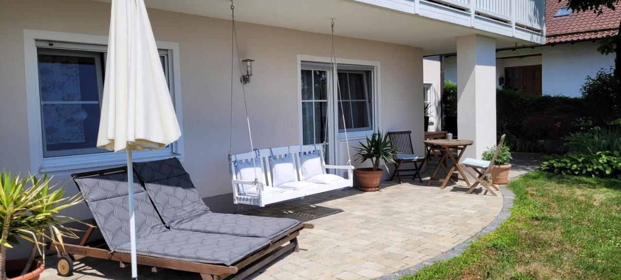 Stilvolles Apartment "Romantic" Neukirchen vorm Wald Bagian luar foto